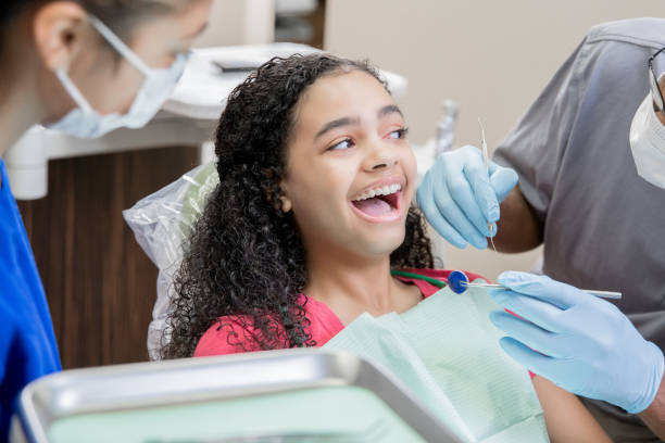 Best Walk-In Emergency Dental Services in Fox Crossing, WI